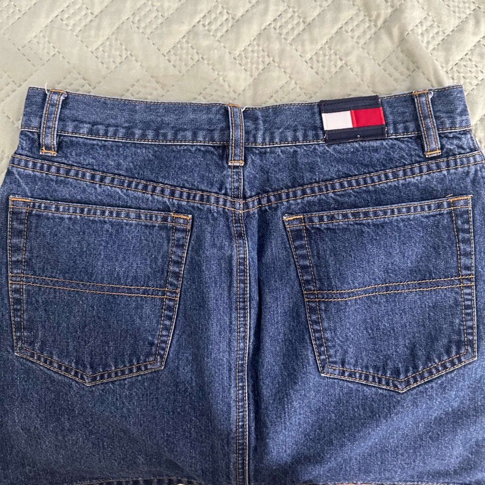 Tommy Hilfiger skirt